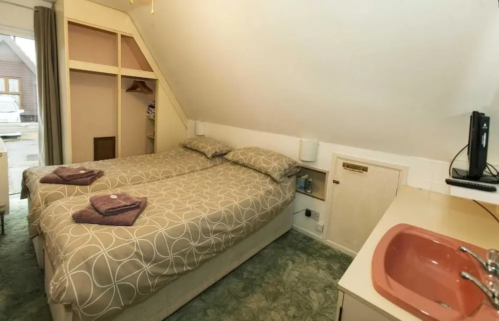 Isleham River Lodge