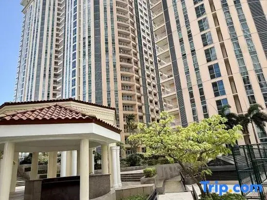 Venice Luxe Condo (Maximum 3 Adults+Kids) w/65"TV