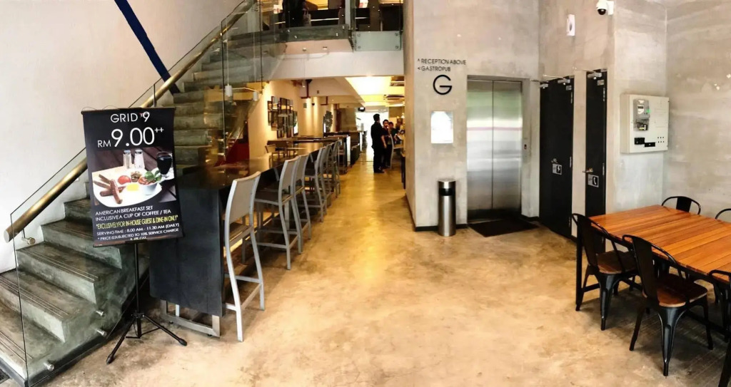 Grid 9 Hotel