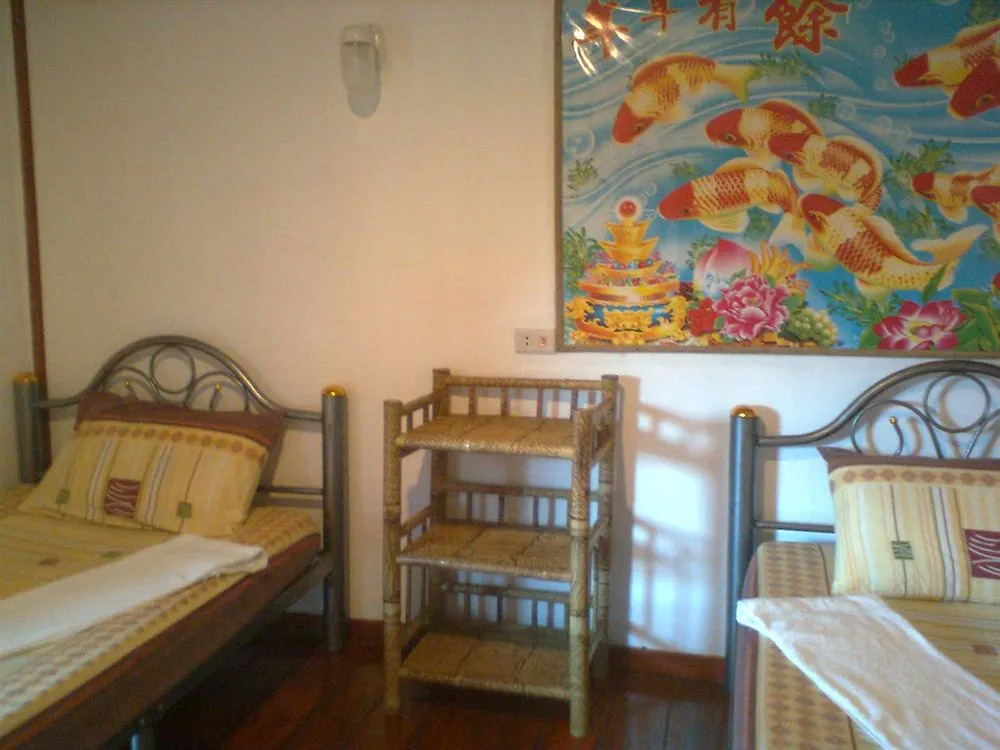 Sea Salad Resort