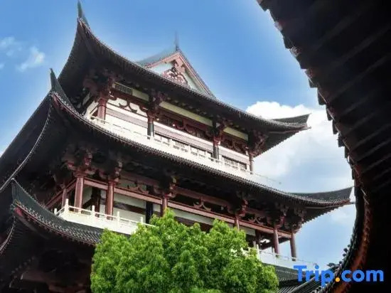 Duo Mi hotel（Wu  Yi Guang  Chang  Guo Jin Zhong Xin Dian)