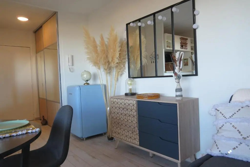 Coup de cœur pour ce cosy T2 avec vue imprenable sur la mer - 4GSUD101
