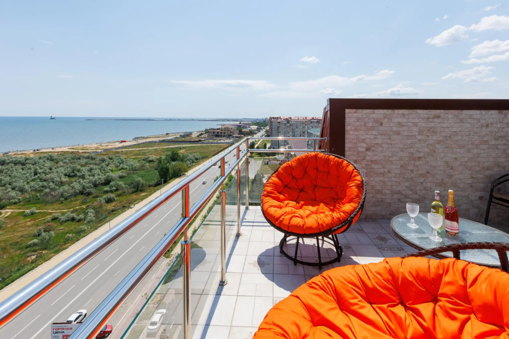Апартаменты с 2 комнатами с балконом в Tur House