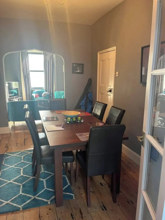 Charming 3BD House W/private Garden - Bristol