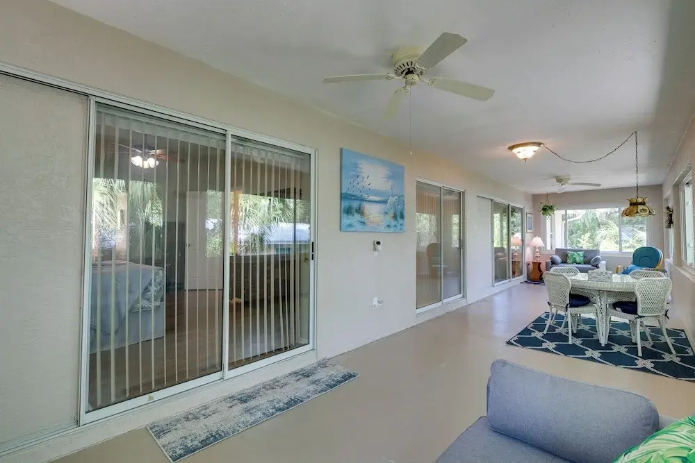 Canal-Front Retreat in Crystal River