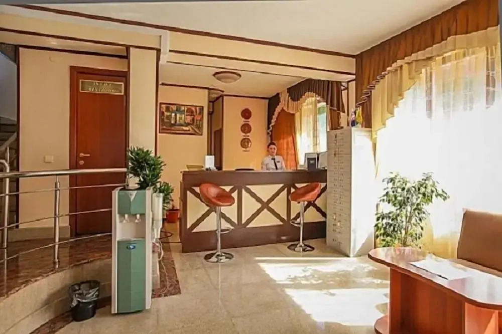 Hotel Genrih-I