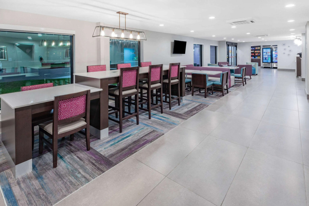 La Quinta by Wyndham Houston Southwest