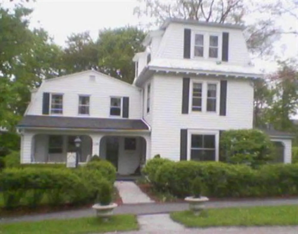 House On Main Street