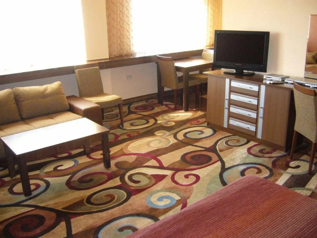 City Hotel