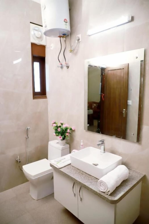 Fortune Home Service Apartment E-28 2B