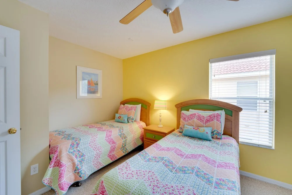 6 Bedroom Solana Resort Sleeps 12