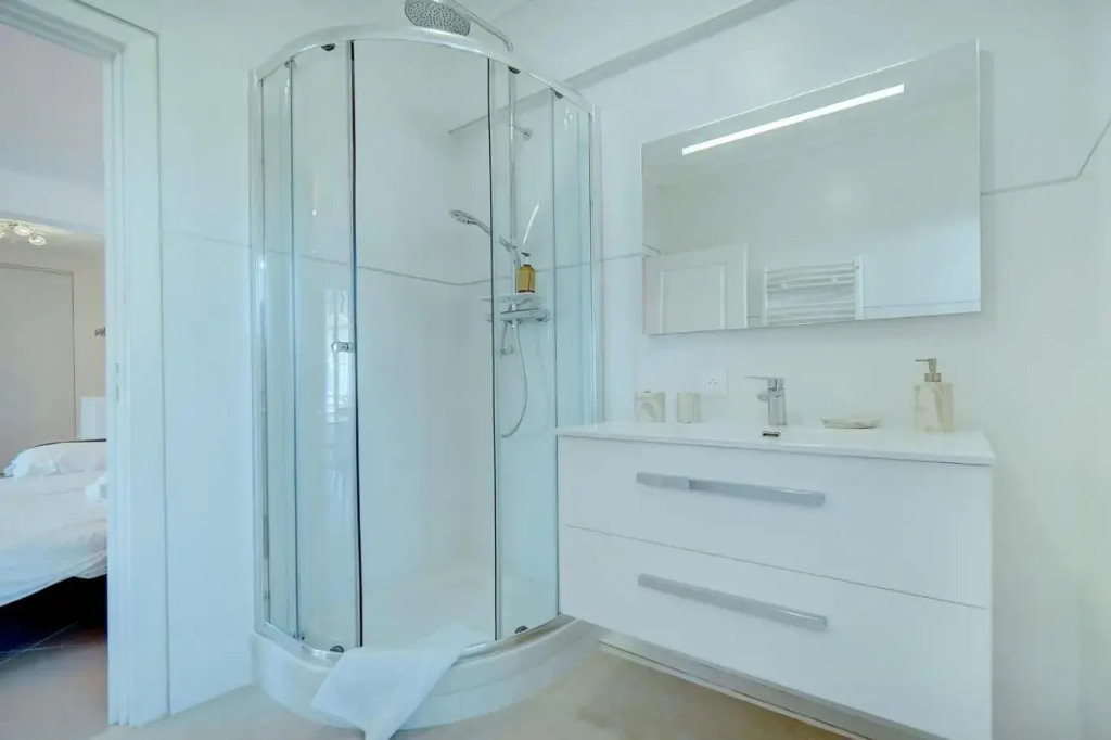 IMMOGROOM - Terrace - AC - 2 bedrooms - City center