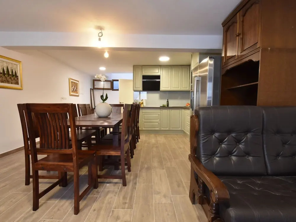 Spacious and Comfortable Apartment, Outside the Historical Centre of Split