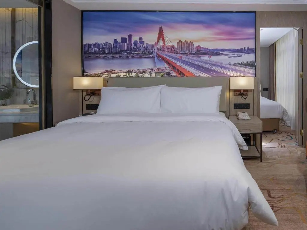 Vienna Hotel (Guangzhou Conghua Taiping Subway Station)