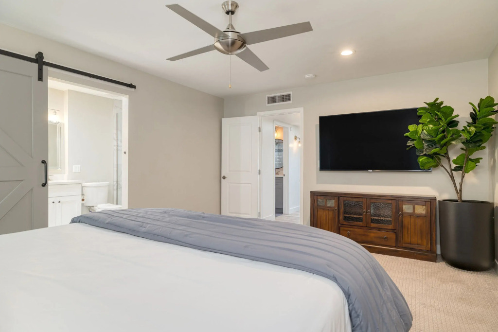 White Agate by Avantstay Pool + Spa + Putting Green Playground + Outdoor Dining Minutes to Kierland