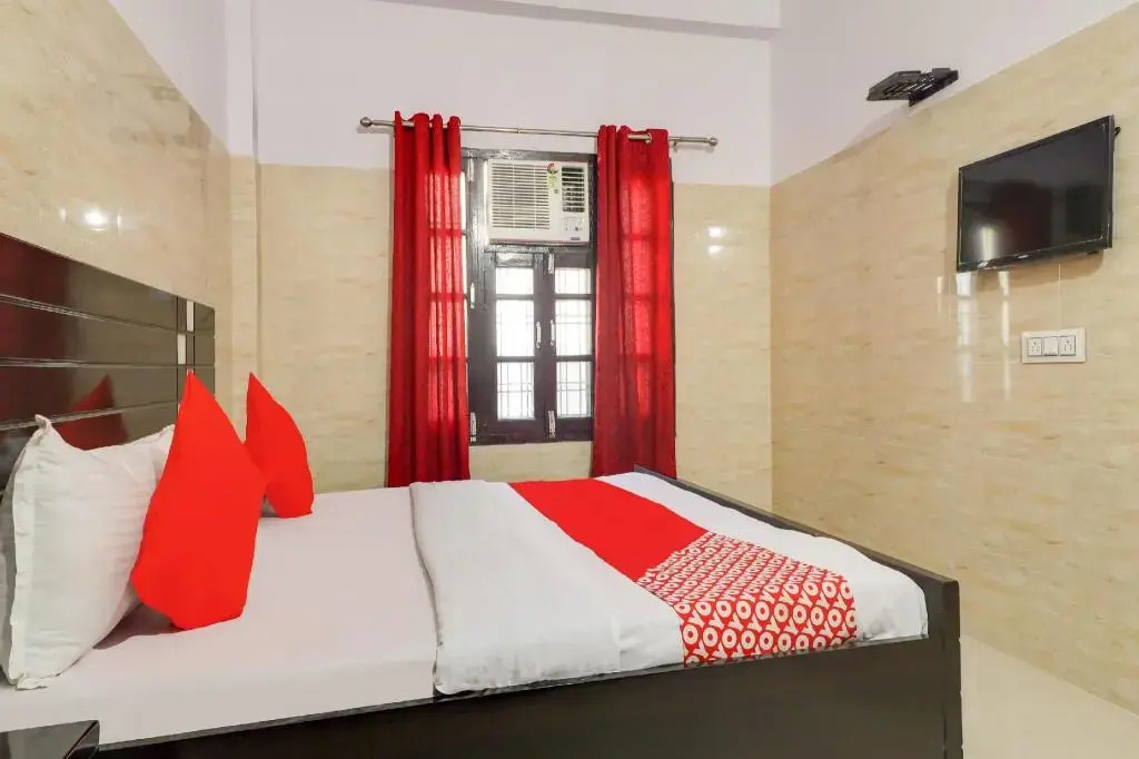 Hotel Mauryans by OYO Rooms