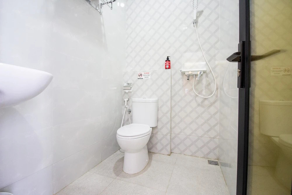 RedDoorz Plus near JCM Yogyakarta 2