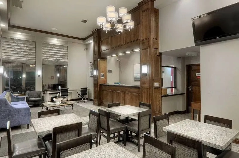 Best Western Los Prados Inn