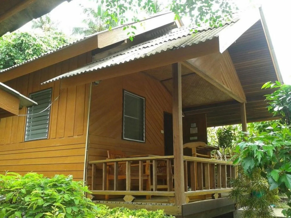 Save Bungalow Koh Tao