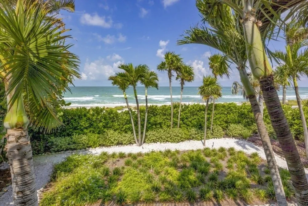 Aloha Baby- 5 Bedroom Luxury Pool Home! 5 Home by RedAwning