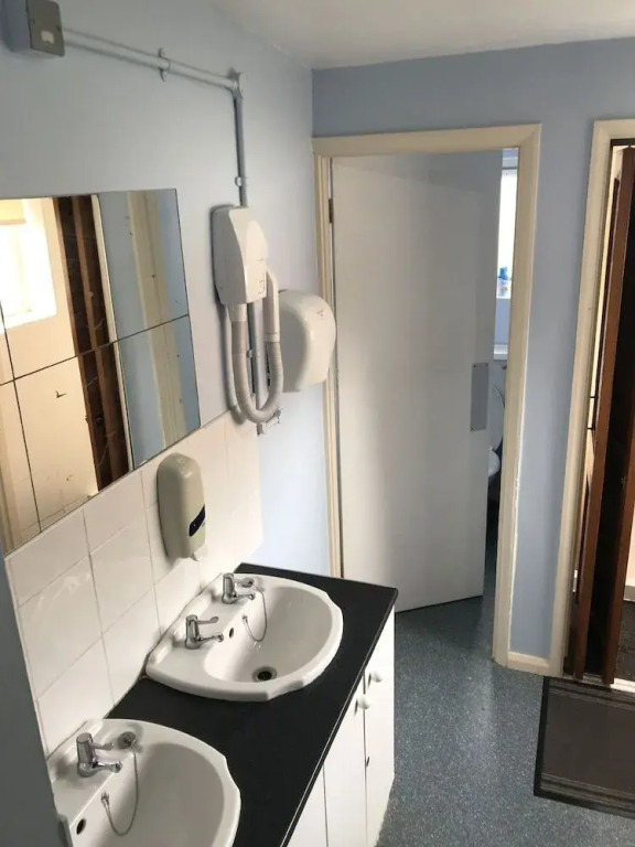 HARLOW INTERNATIONAL HOSTEL