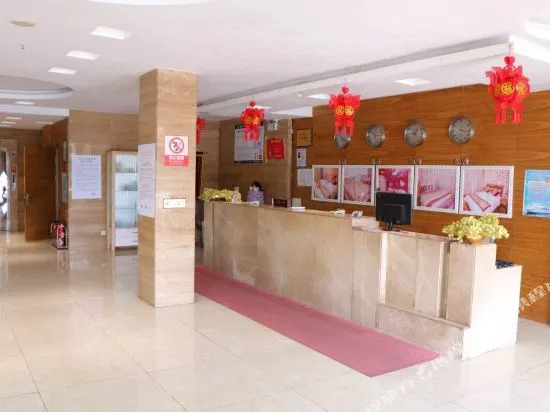 Jiatai Chain Hotel Dandonghuanghai Market Store