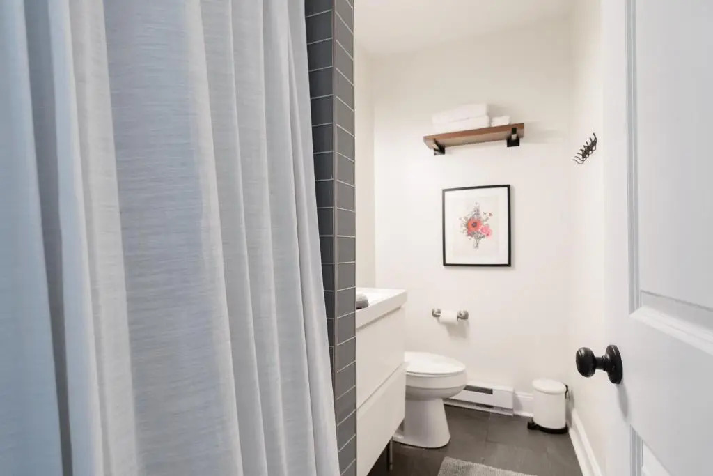 Cozy 2BR on Terrace - Walk to Manayunk