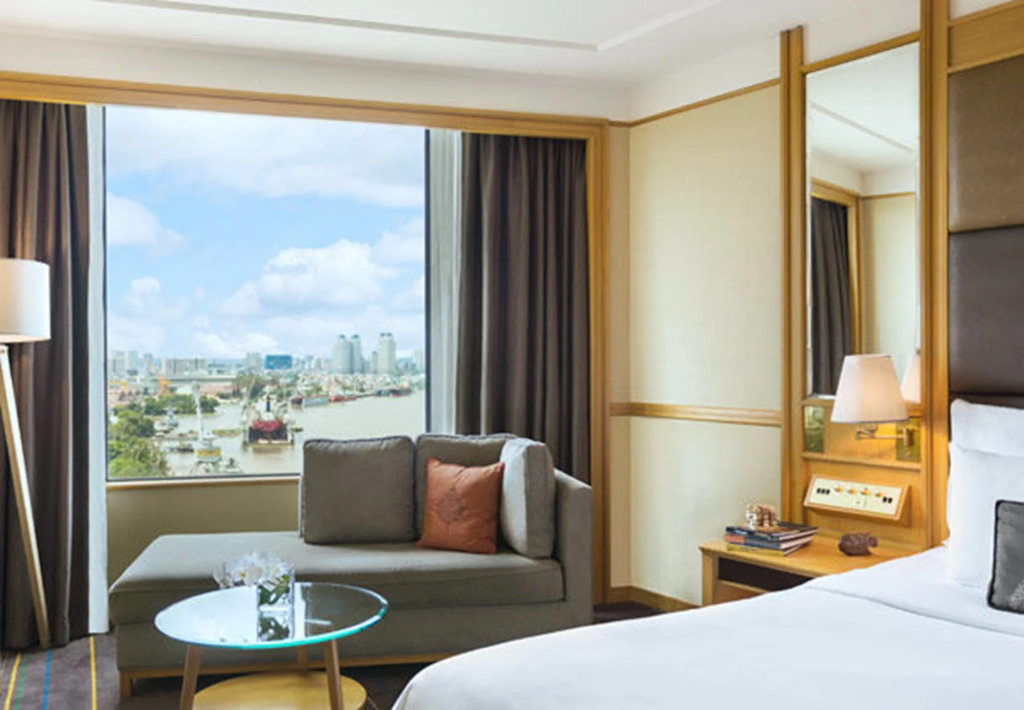 Renaissance Riverside Hotel Saigon