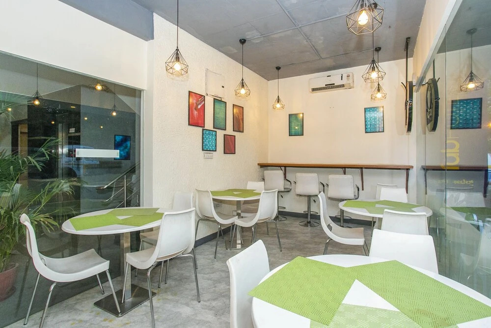 OYO Flagship 14799 NR Residency