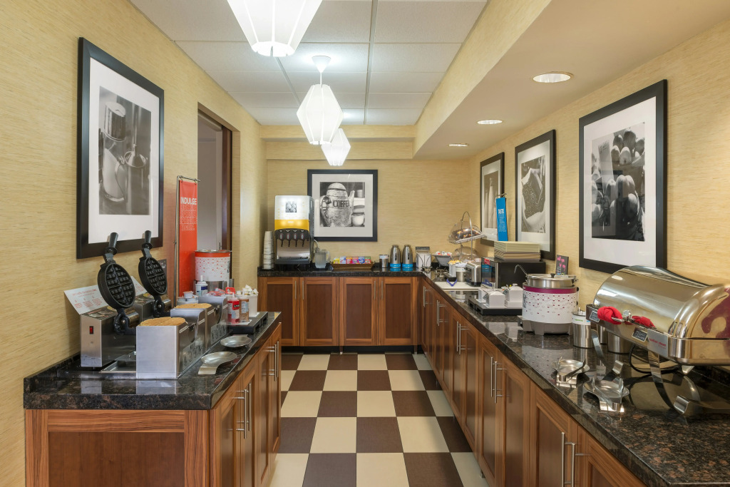 Hampton Inn Columbia