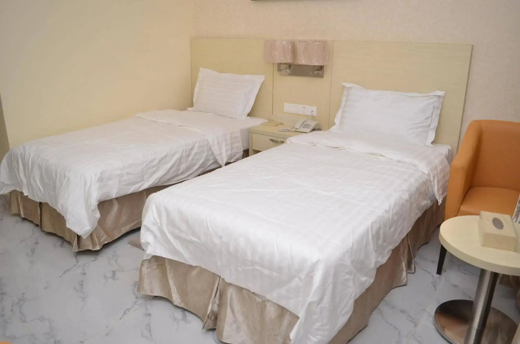 Hotel Pacific