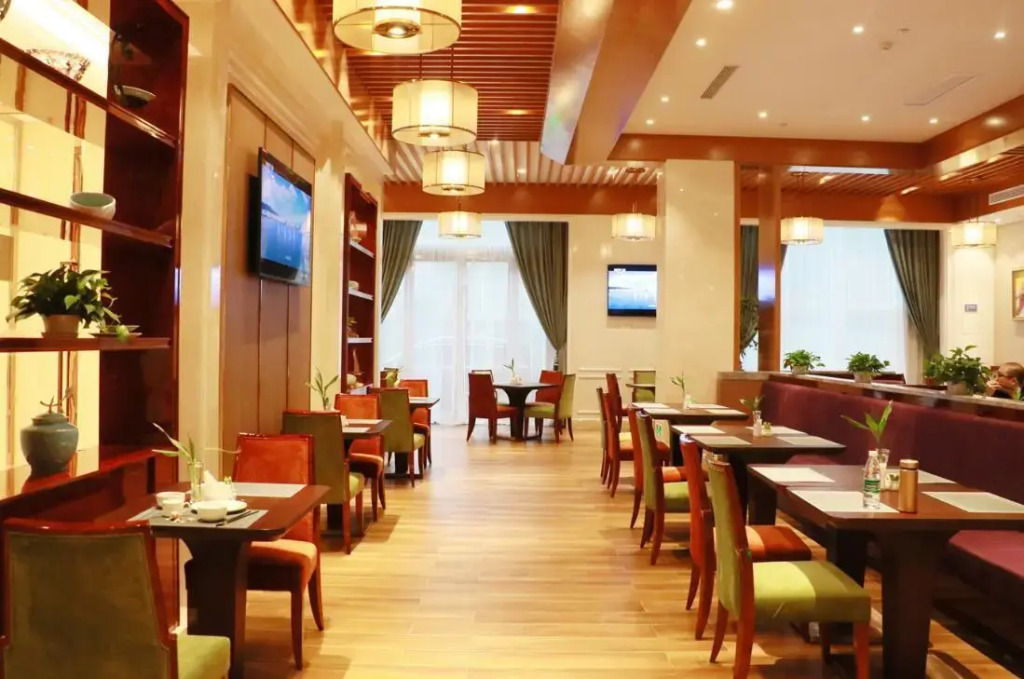 GreenTree Eastern Yancheng Jianhu County Aobaolia Life Plaza Hotel