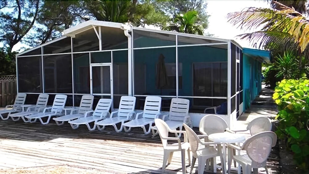 2812 S-fins To The Left 2 Bedroom Villa