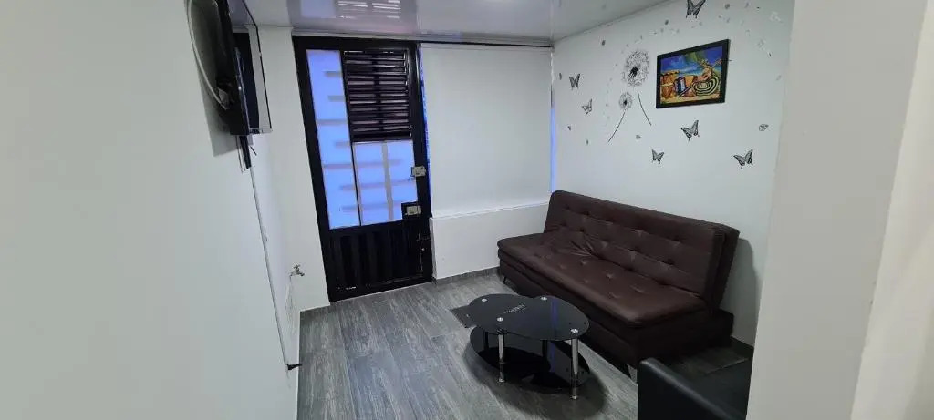 Independent Apartment Maison de 4 Étages
