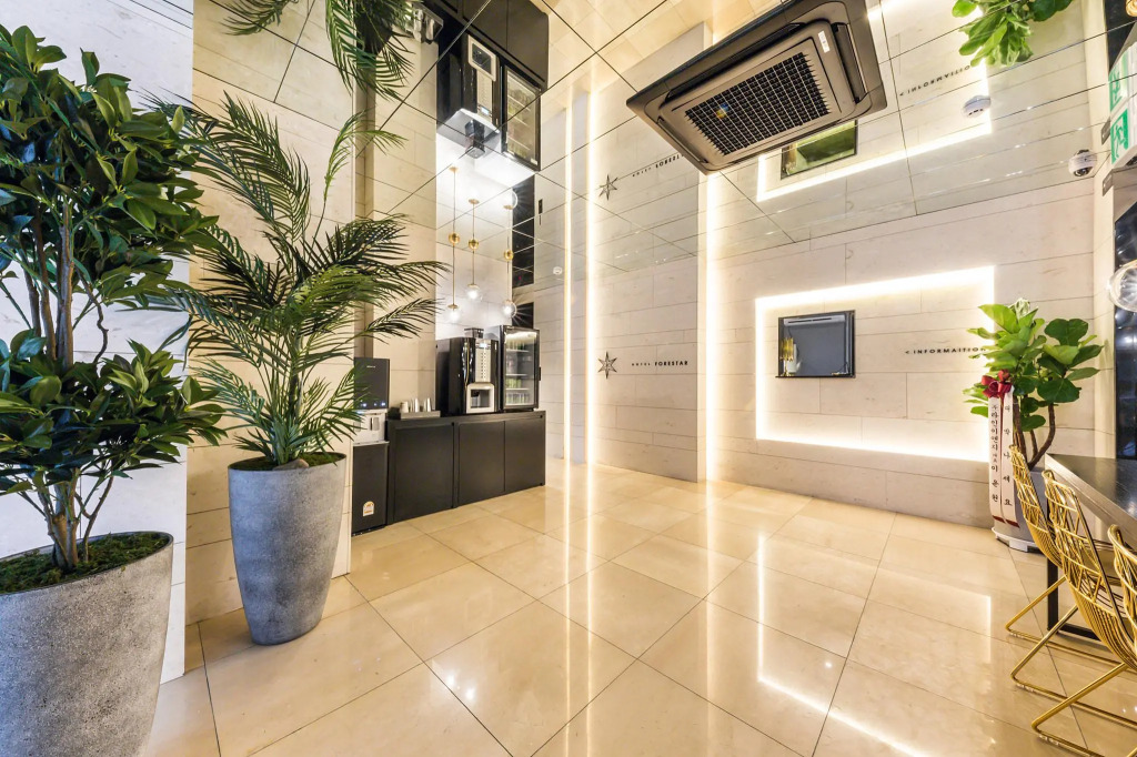 Forestar Hotel Sinchon