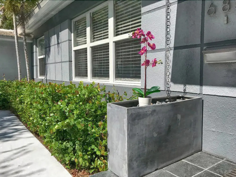 Modern Miami Family Home Mins From The Beaches