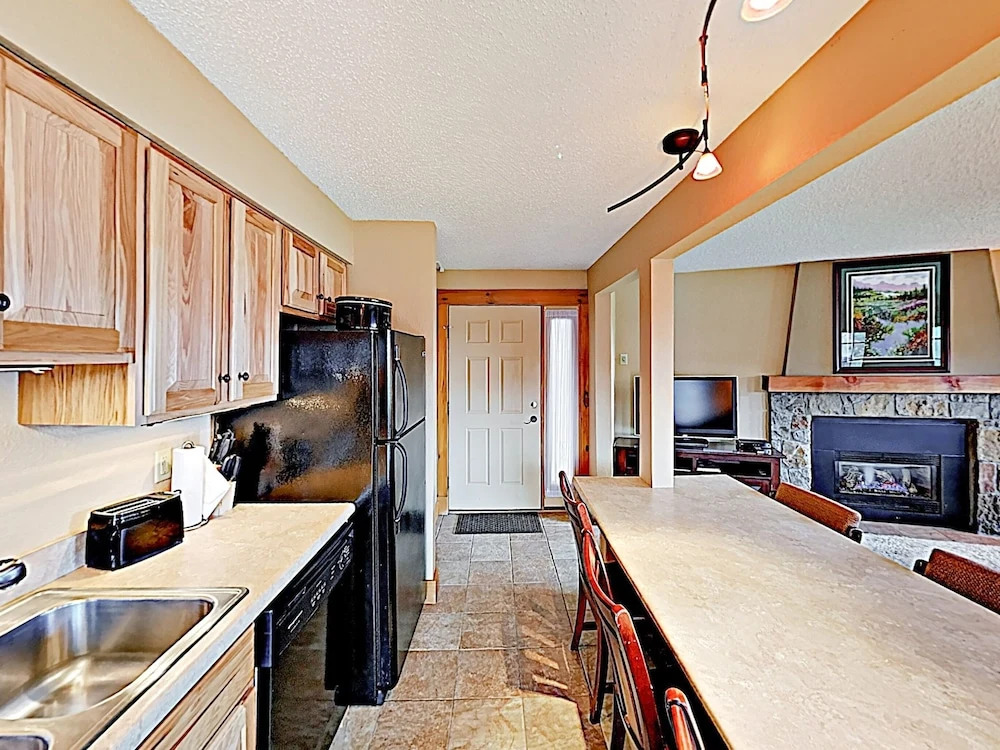 New Listing! North Star Getaway W/ Hot Tub & Sauna 2 Bedroom Condo