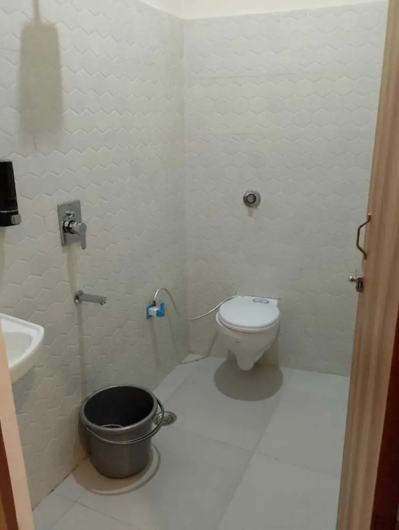 Hotel LR Delite Inn