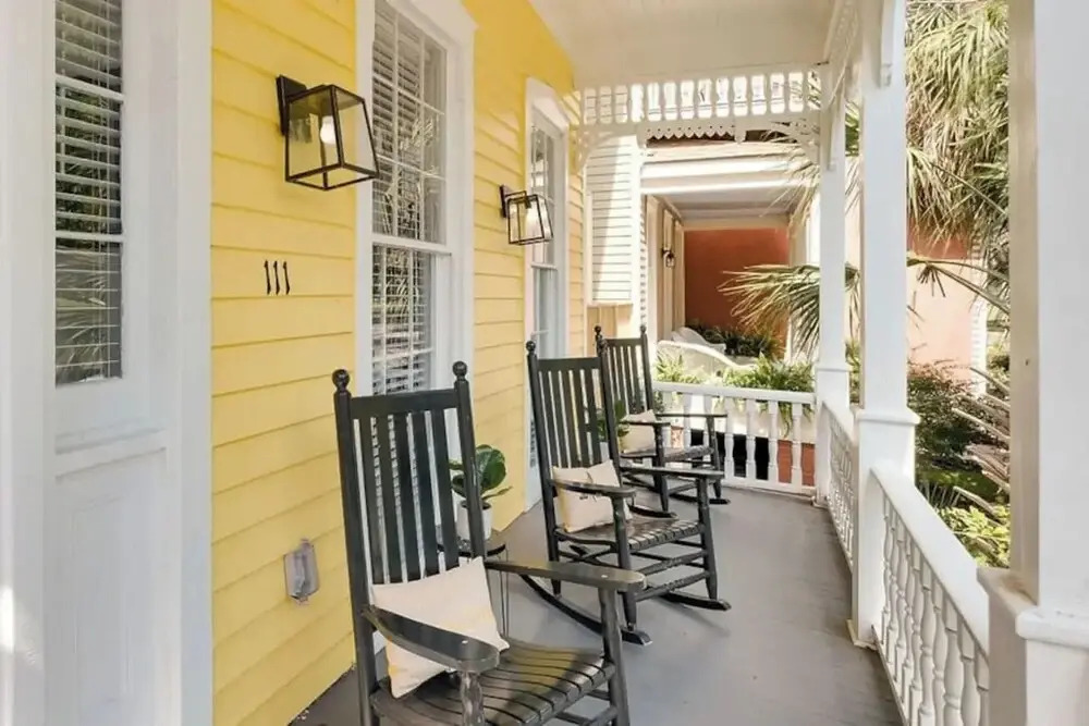 Beautifully Renovated 5 bedroom 5 bath