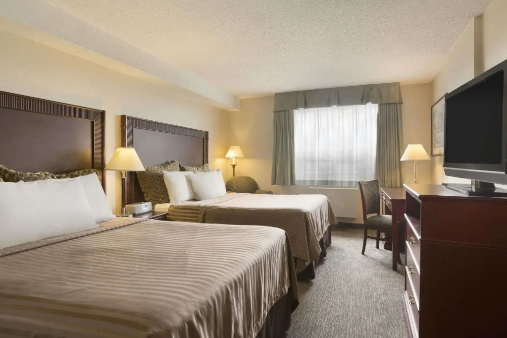 Red Roof Inn PLUS Vancouver Airport