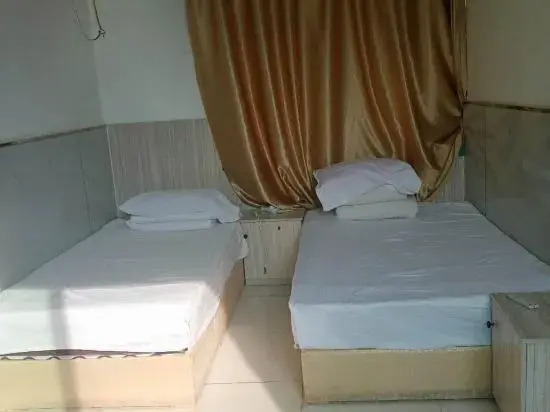 Linyi Luohu Hotel