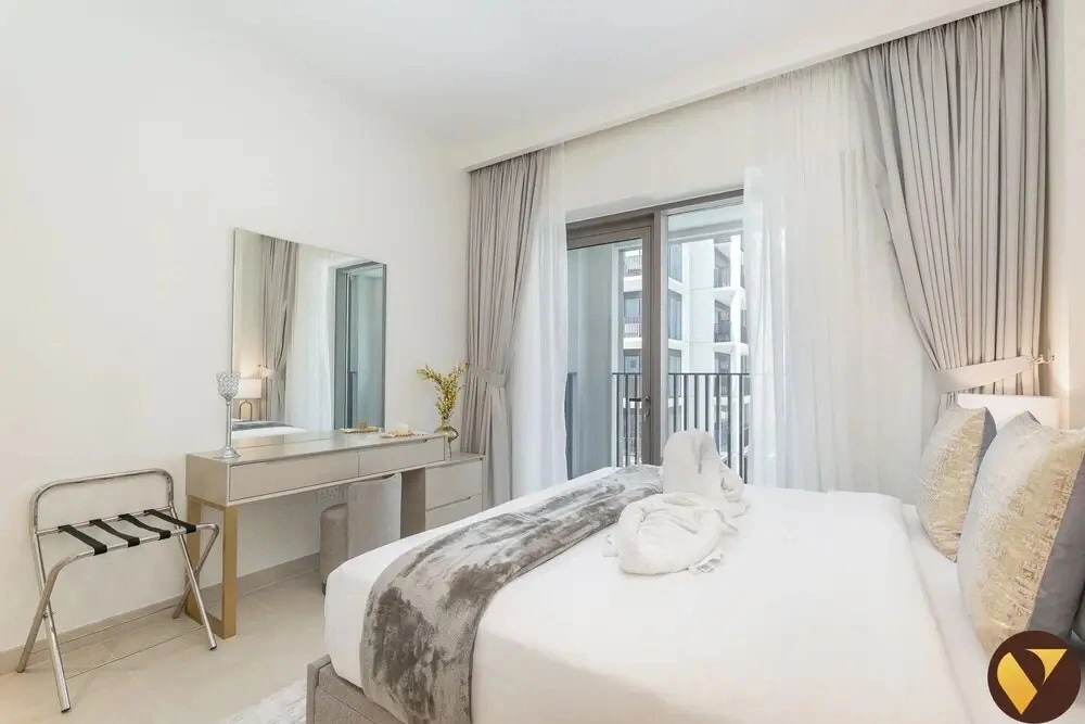 Vogue | Rosewater Creek Beach | Waterfront Living