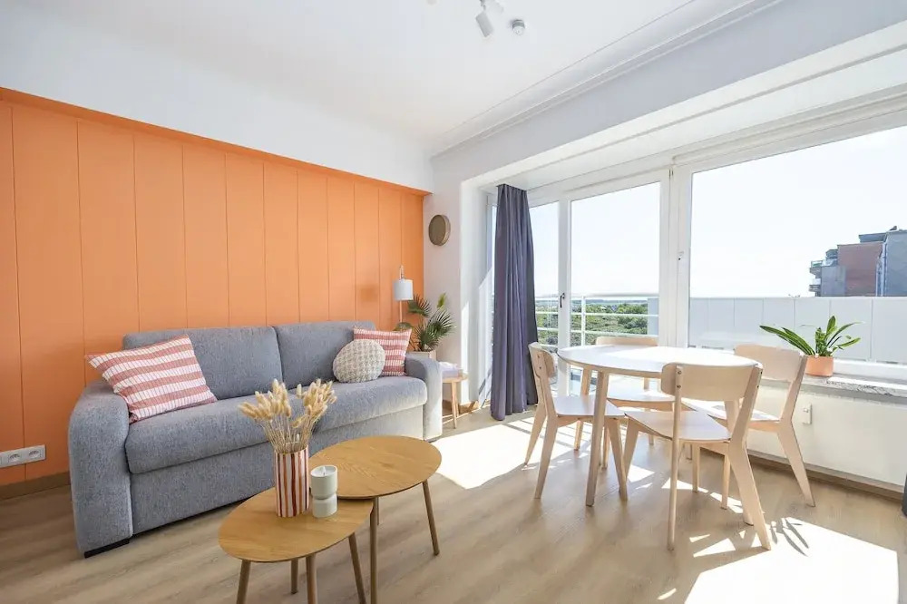 Modern Studio on the 8th Floor Near the sea
