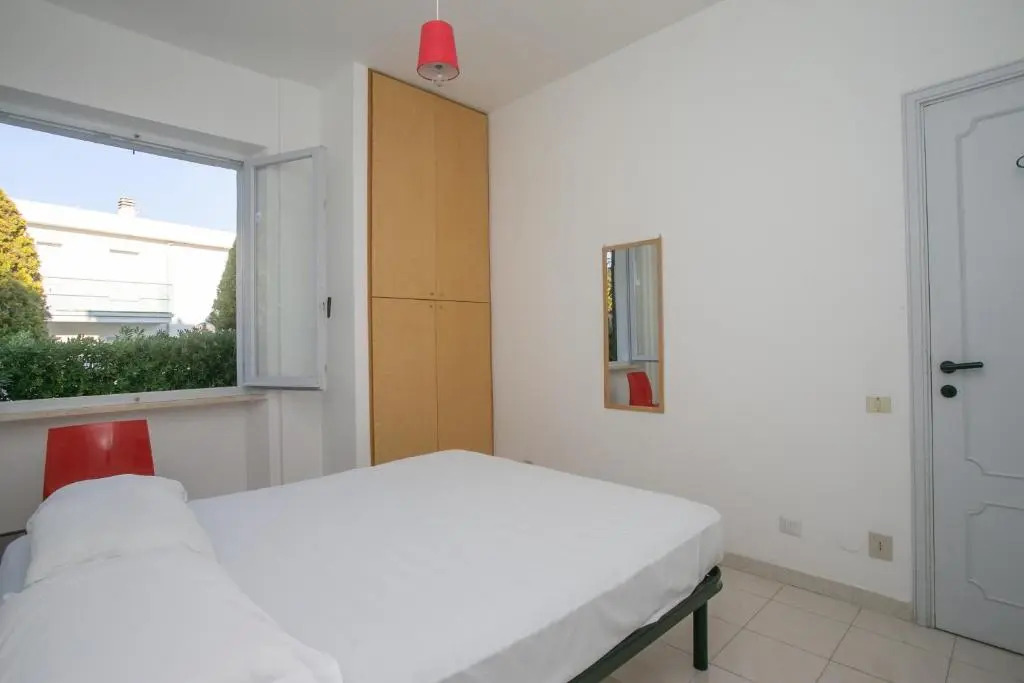 M88 - Marcelli, quadrilocale con giardino a 100mt dal mare