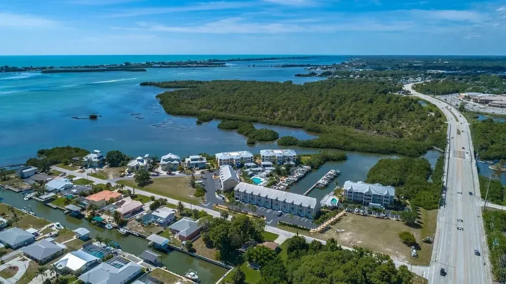 Relaxing Townhome By Lemon Bay, Minutes To Beach 2 Bedroom Townhouse