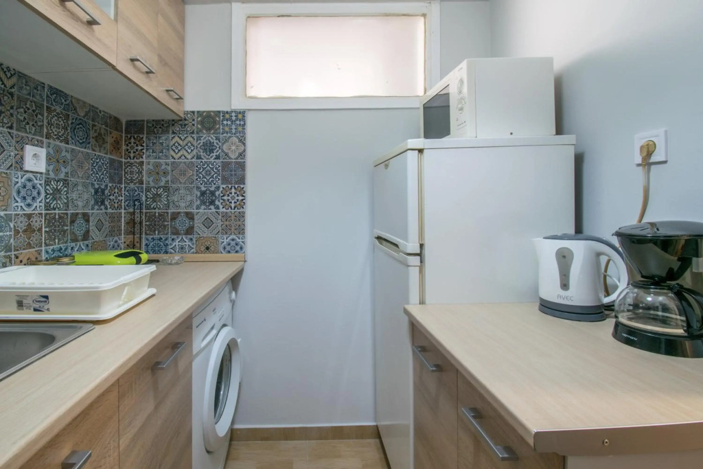 Urban studio in Athens, next to Sygrou- Fix metro