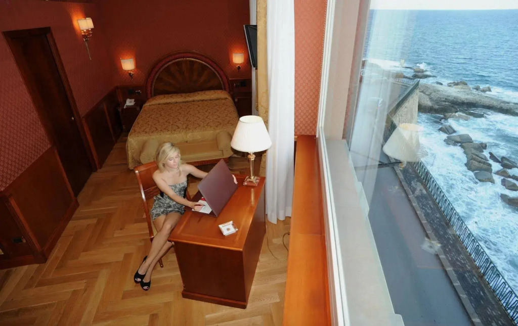 Livingston Hotel