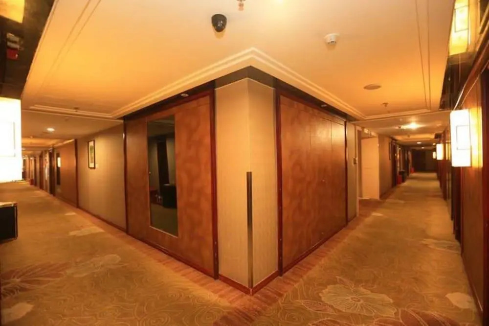 Tuteng Impression Hotel Tiyuan Branch