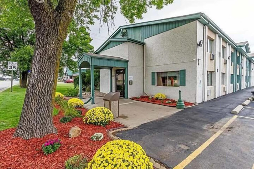 Rodeway Inn
