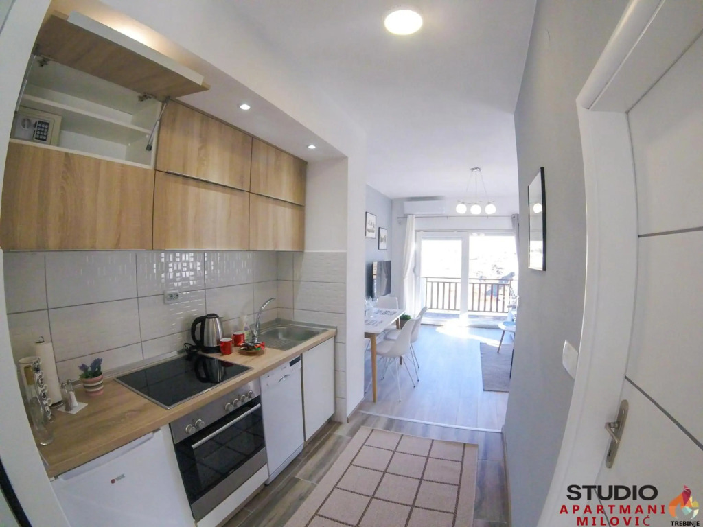Studio apartmani Milović